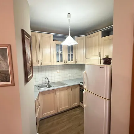 Kk Air Albania-centrally Located تيرانا